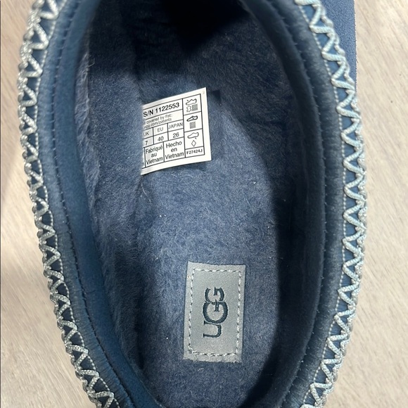 UGG Tazz Platform Slippers in Desert Blue - Picture 9 of 9